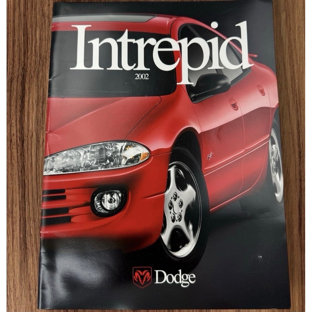 2002 Dodge Intrepid Sales Brochure R/T‎ Sedan Original Marketing Booklet 02